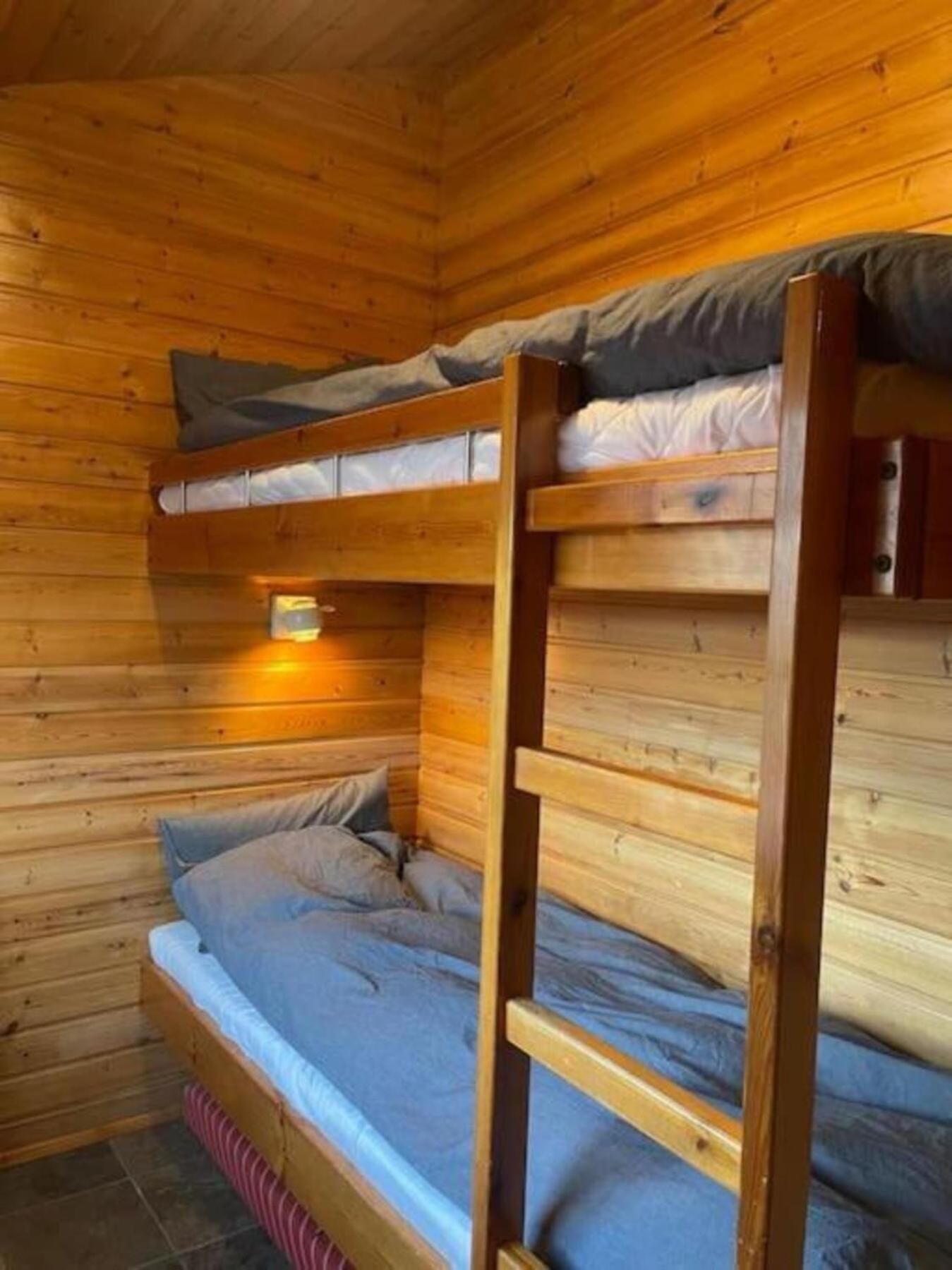 Cozy 2 Bedroom Cottage With Hot Tub Akureyri Bagian luar foto