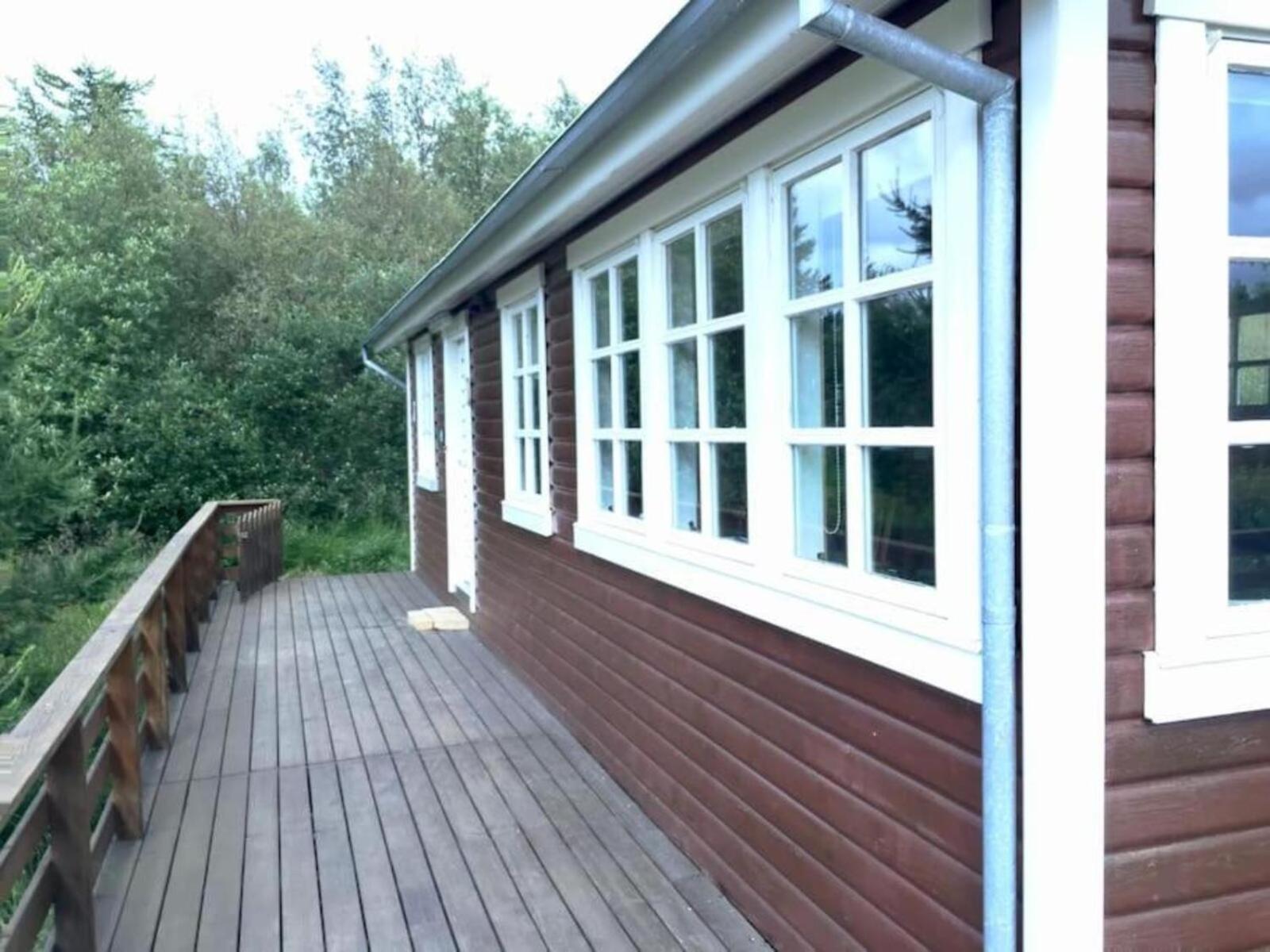 Cozy 2 Bedroom Cottage With Hot Tub Akureyri Bagian luar foto