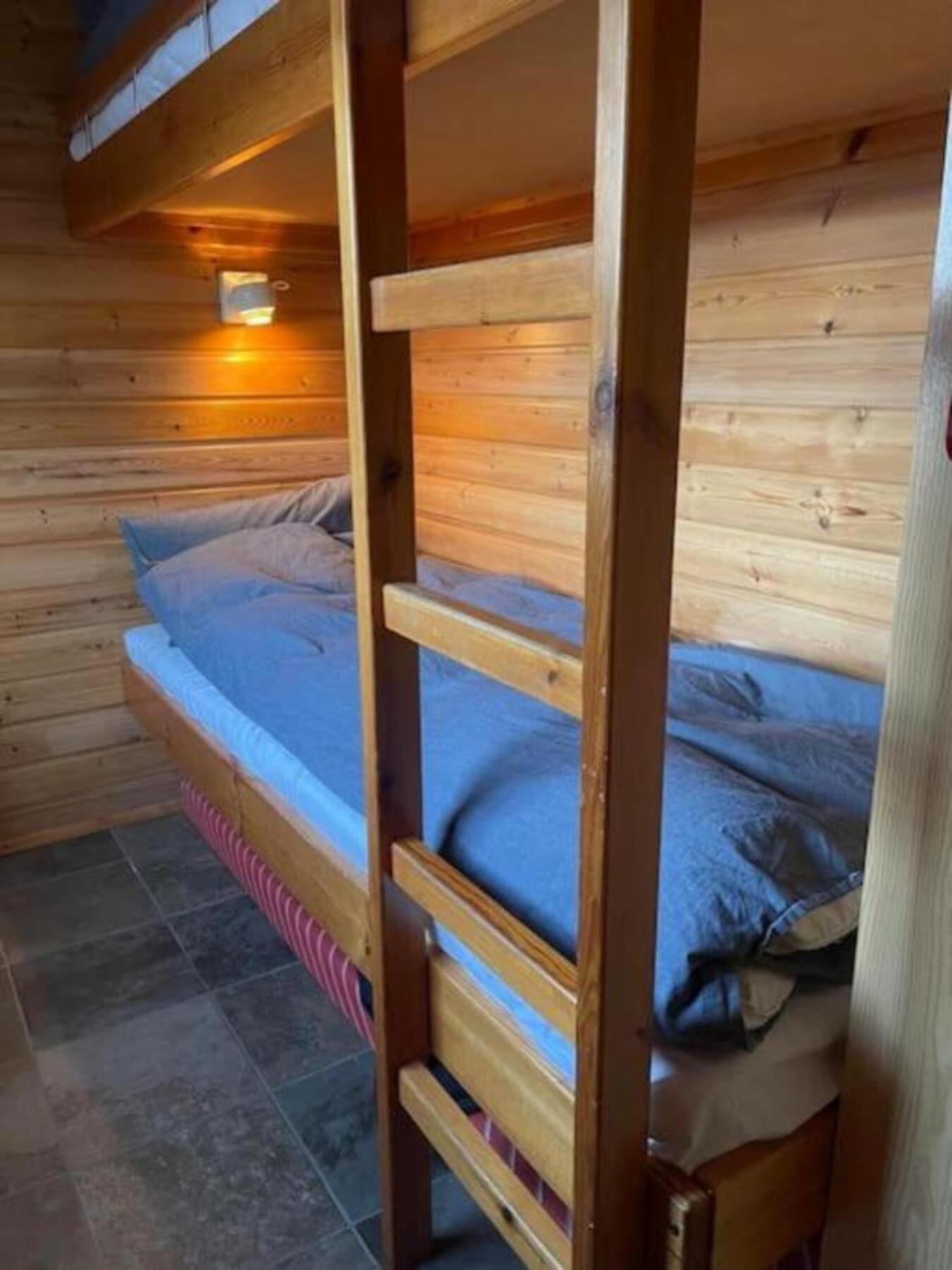 Cozy 2 Bedroom Cottage With Hot Tub Akureyri Bagian luar foto